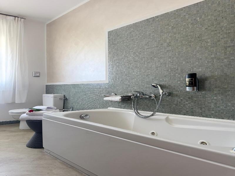 Angi Hotel image
