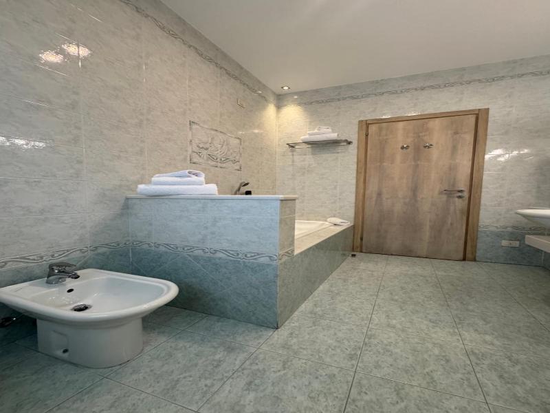 Angi Hotel image