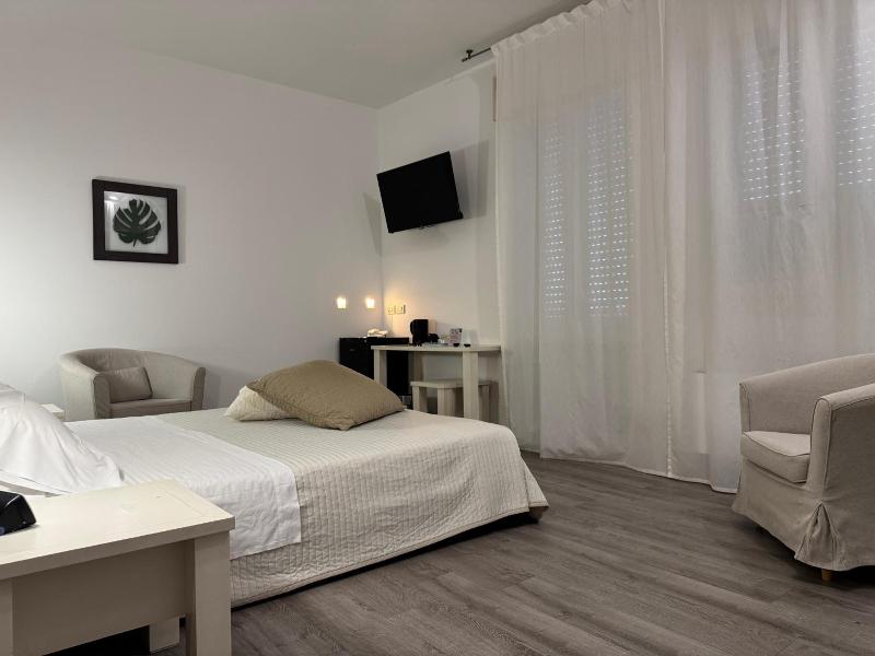 Angi Hotel image