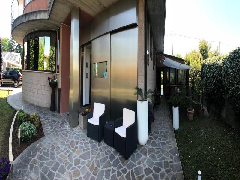 Angi Hotel image