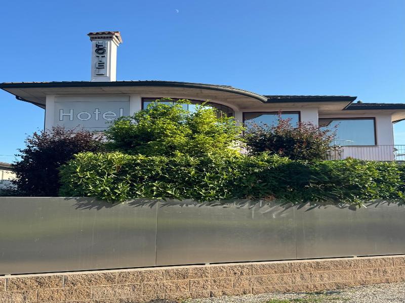 Angi Hotel image