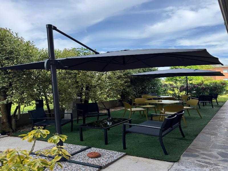 Angi Hotel image