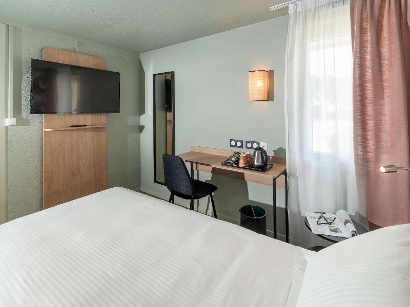 Sure Hotel by Best Western Rochefort-sur-Mer image