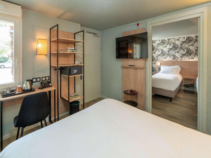 Sure Hotel by Best Western Rochefort-sur-Mer image