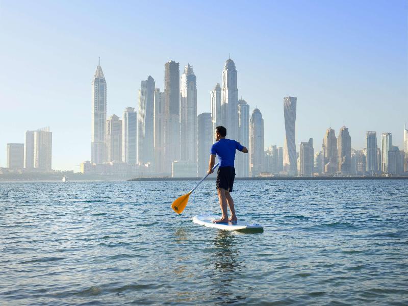 Swissotel Al Murooj Dubai image