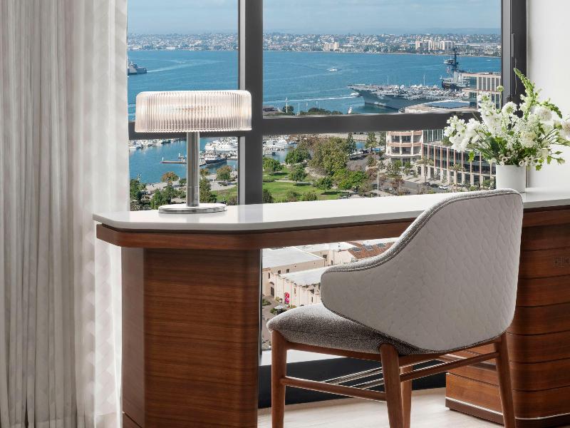 Stay in style at Manchester Grand Hyatt San Diego