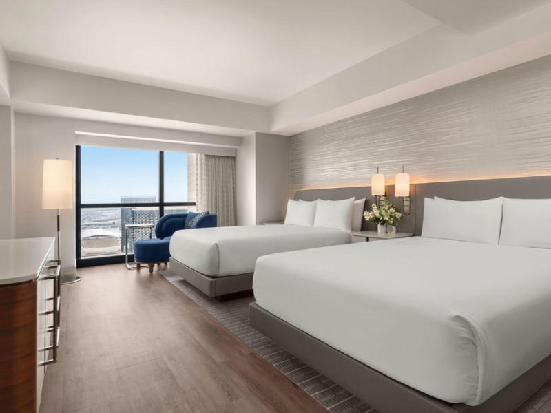 Stay in style at Manchester Grand Hyatt San Diego