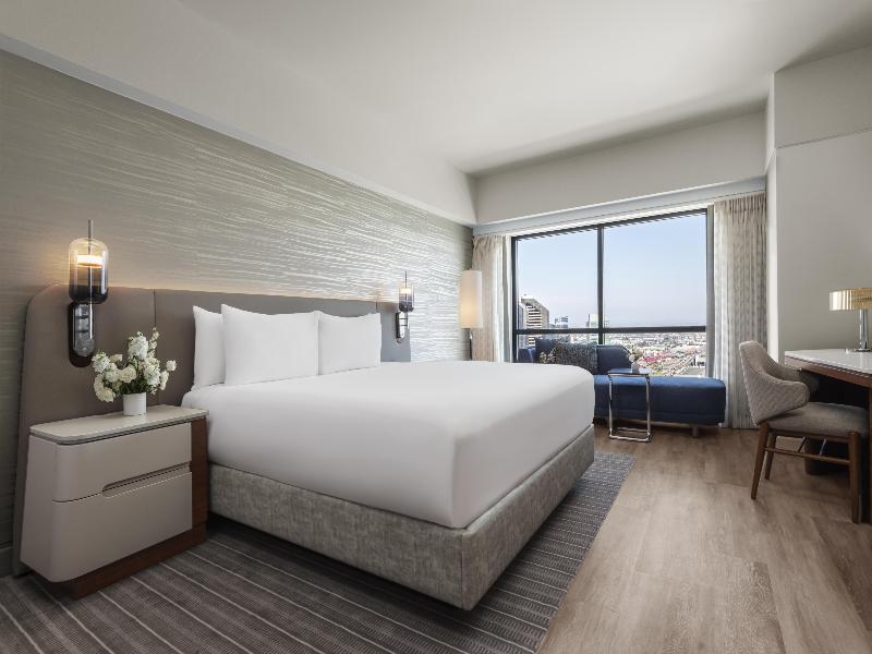 Stay in style at Manchester Grand Hyatt San Diego