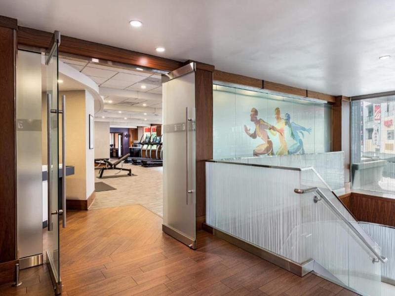 E-Central Downtown Los Angeles Hotel image