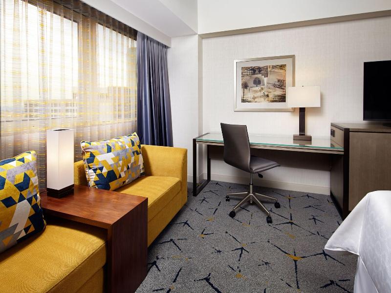 Sheraton Gateway Hotel Los Angeles Airport image