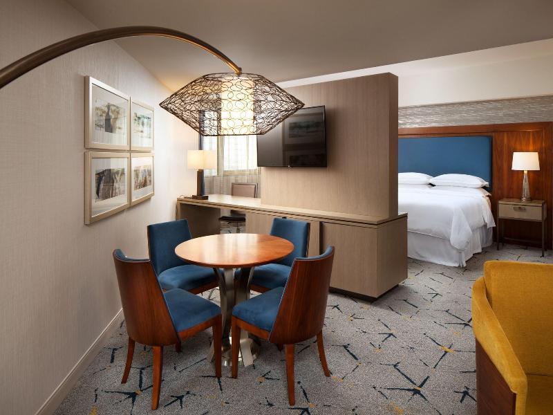 Sheraton Gateway Hotel Los Angeles Airport image