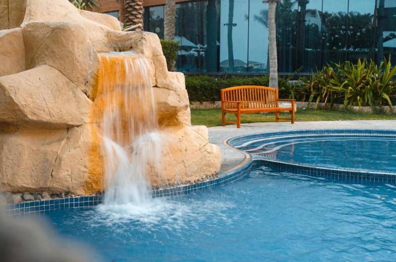 Dubai Marine Beach Hotel Resort & Spa