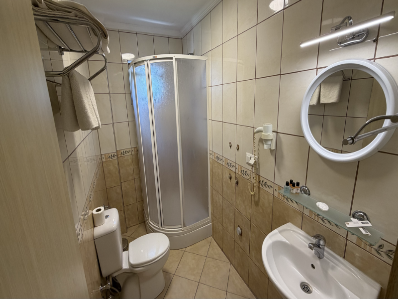 Arya Otel image