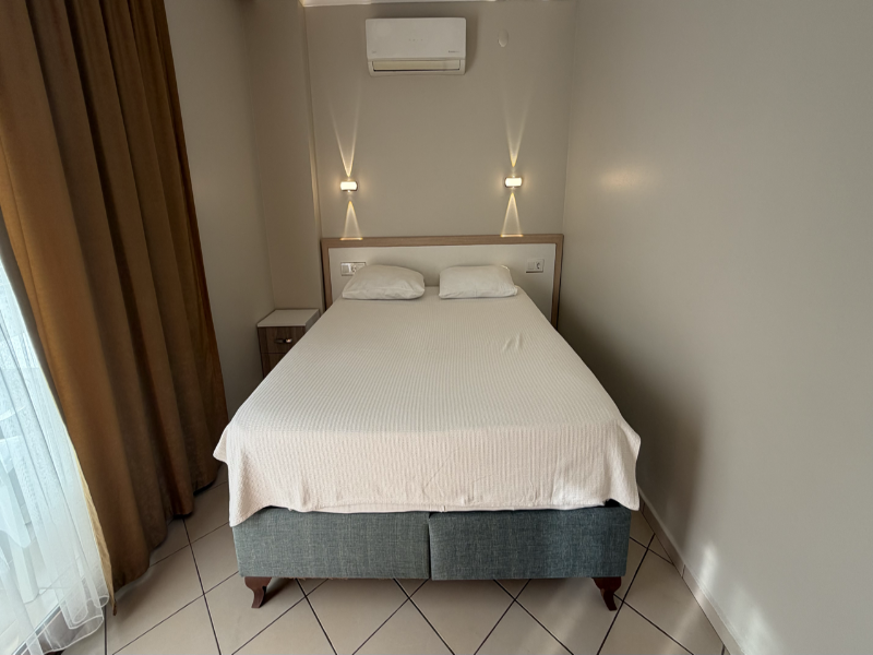 Arya Otel image