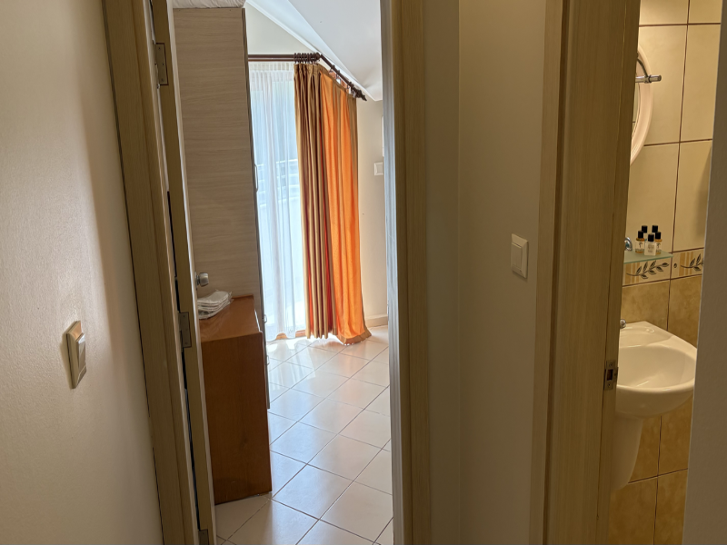 Arya Otel image