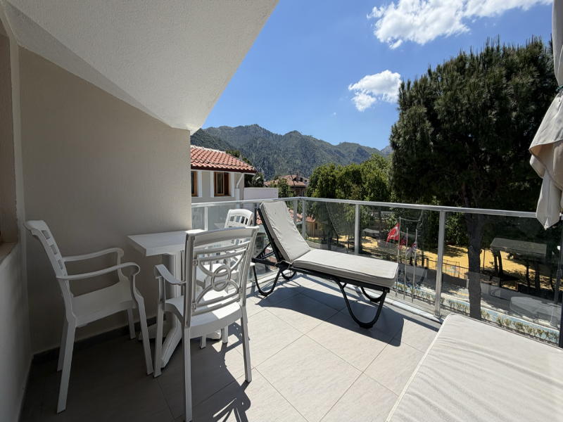 Arya Otel image