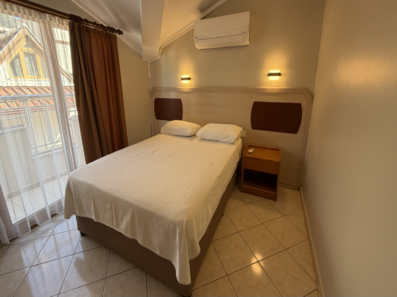Arya Otel image