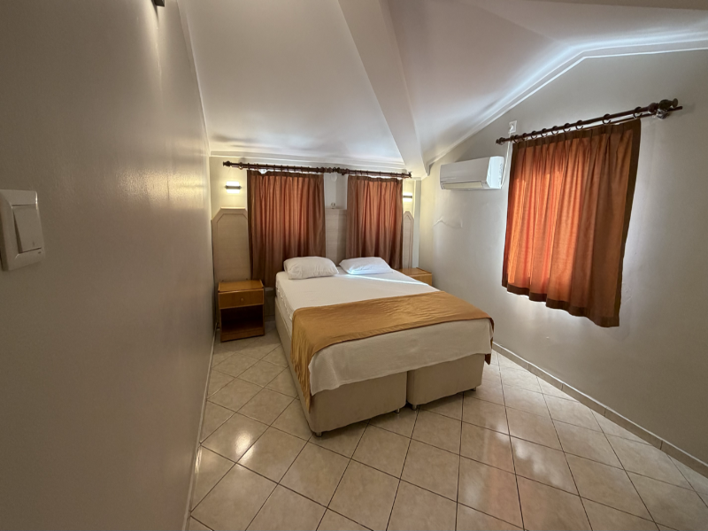 Arya Otel image