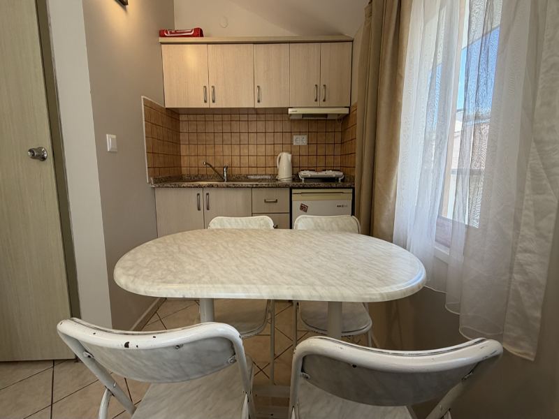Arya Otel image