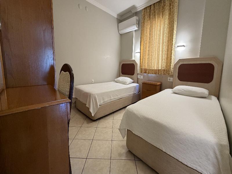 Arya Otel image