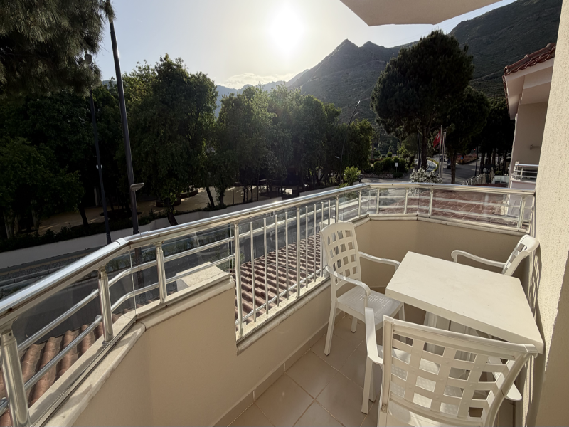 Arya Otel image