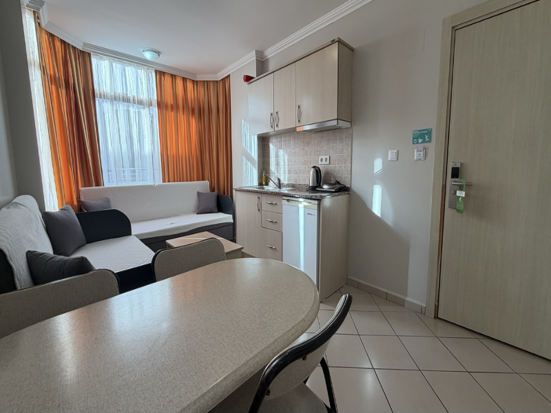 Arya Otel image