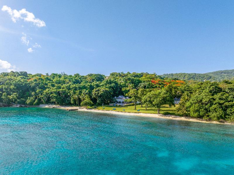 Round Hill Hotel & Villas image