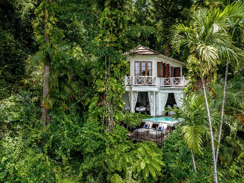 Round Hill Hotel & Villas image