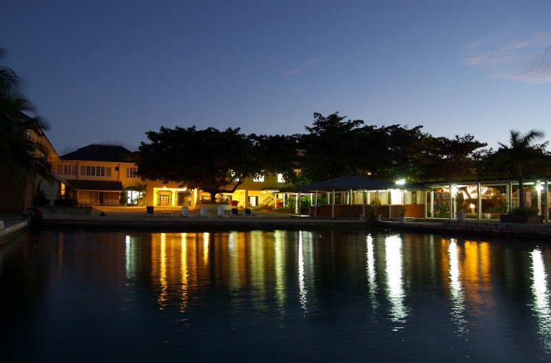 Grand Port Royal Hotel Marina & Spa