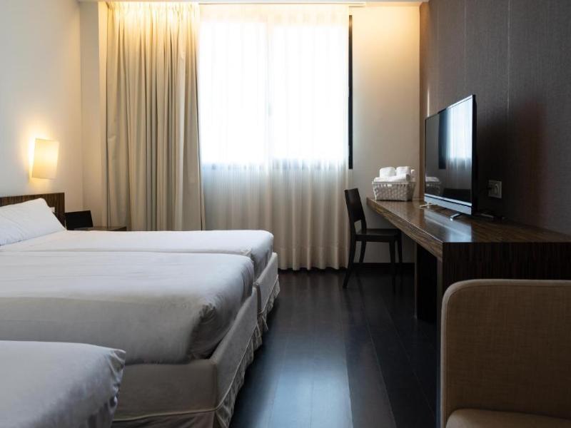 HOTEL ETH RIOJA image