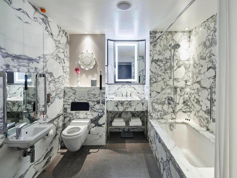 Marriott Hotel London Park Lane image