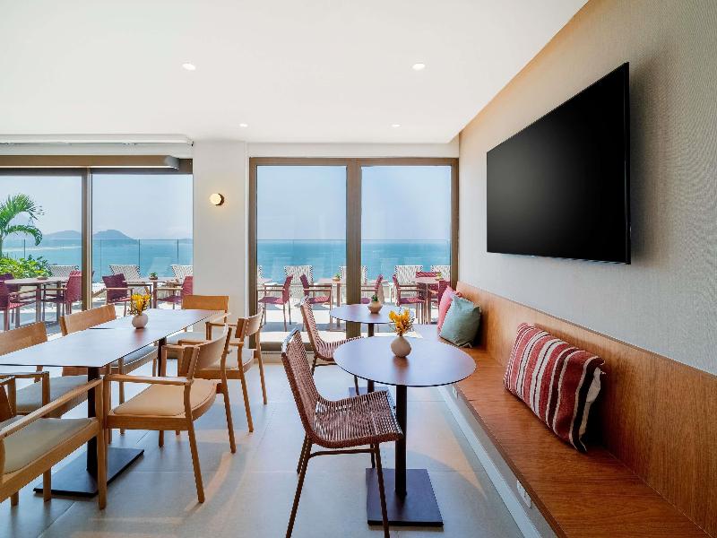 Stay in style at Grand Mercure Rio De Janeiro Copacabana