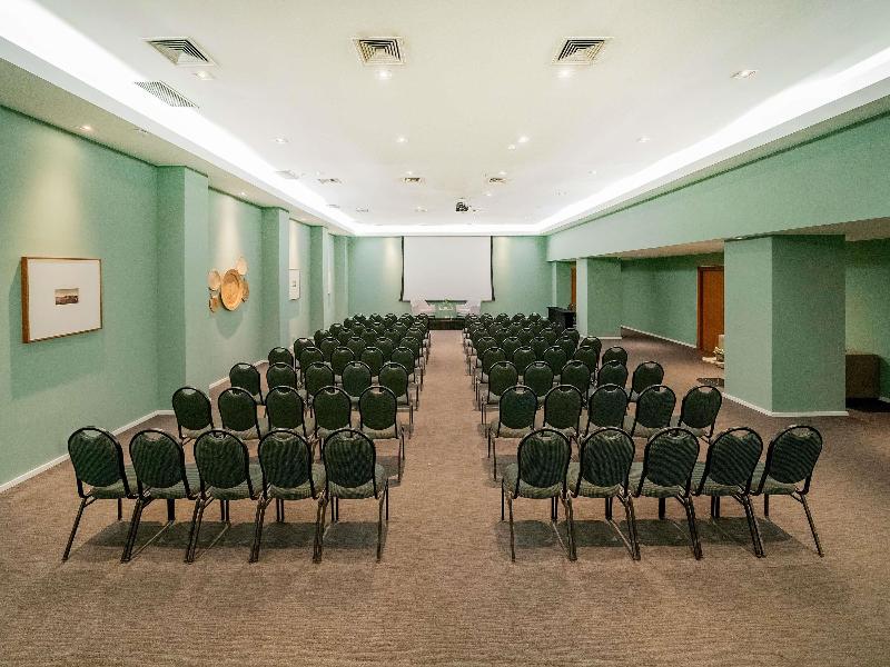 Stay in style at Grand Mercure Rio De Janeiro Copacabana