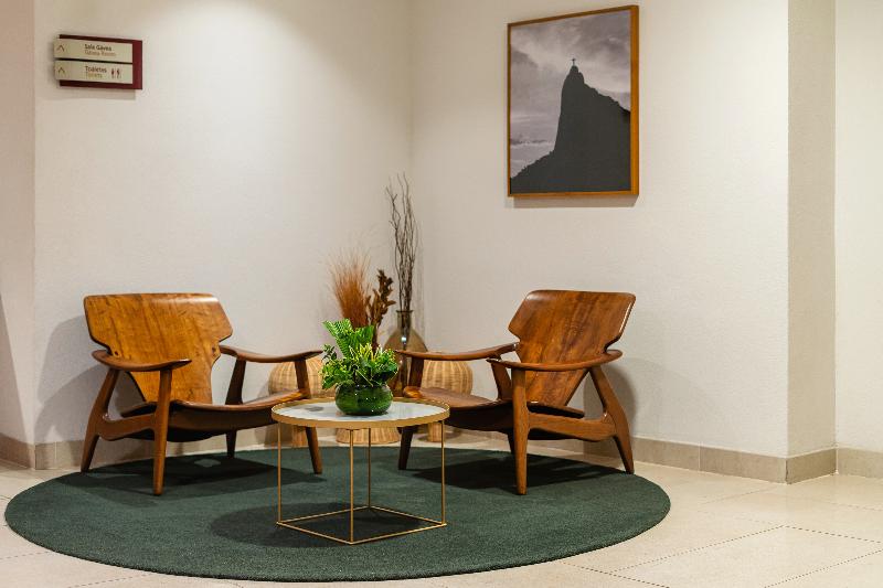 Stay in style at Grand Mercure Rio De Janeiro Copacabana