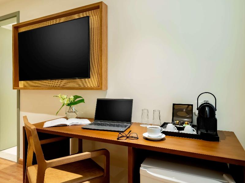 Stay in style at Grand Mercure Rio De Janeiro Copacabana