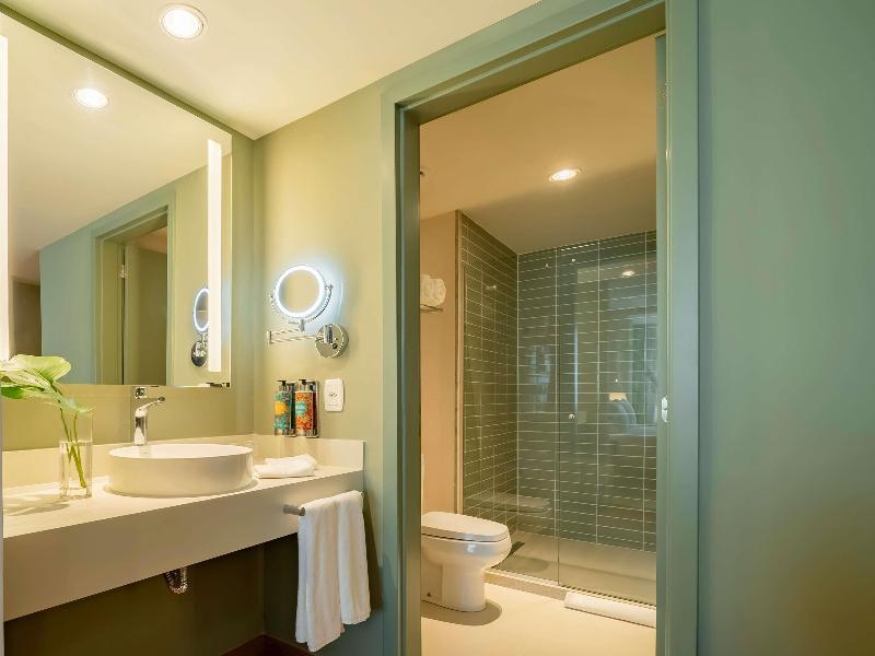 Stay in style at Grand Mercure Rio De Janeiro Copacabana