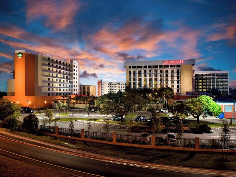 Courtyard Miami Airport image