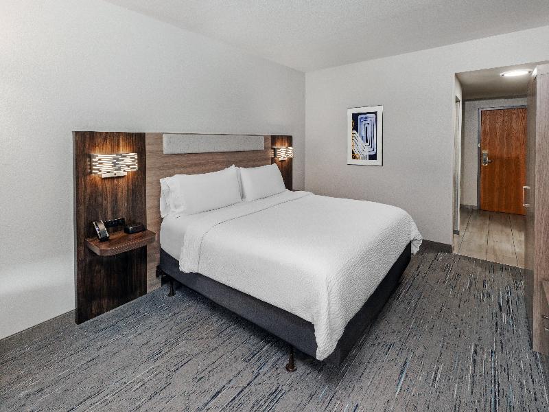 Holiday Inn Express & Suites Vicksburg image
