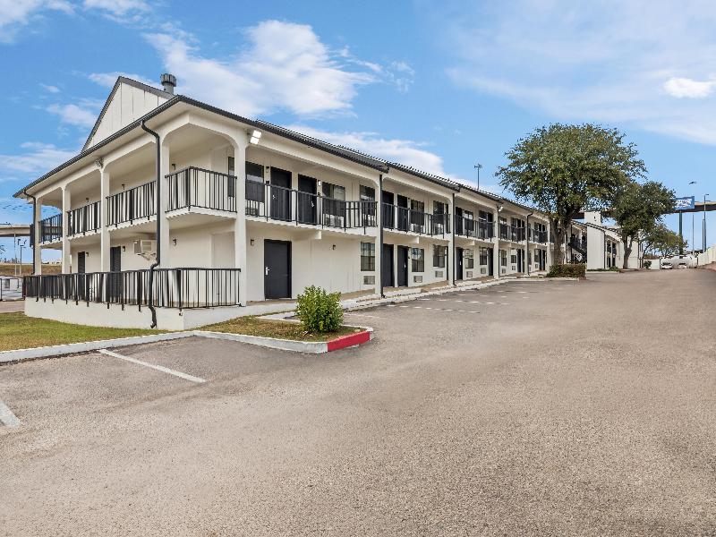Americas Best Value Inn Austin University image