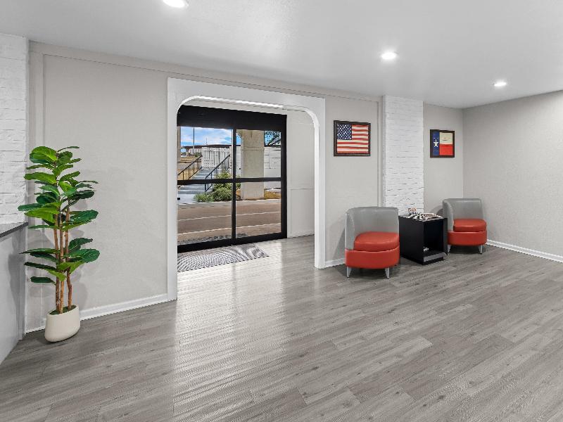 Americas Best Value Inn Austin University image
