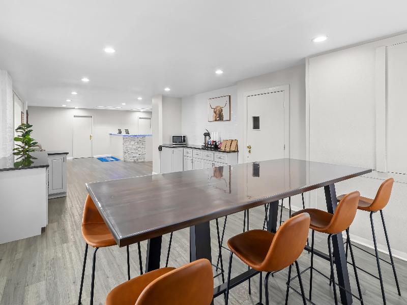 Americas Best Value Inn Austin University image