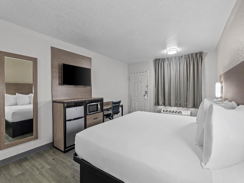 Americas Best Value Inn Austin University image