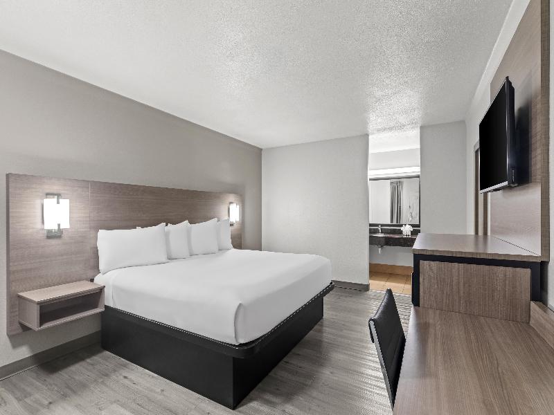 Americas Best Value Inn Austin University image