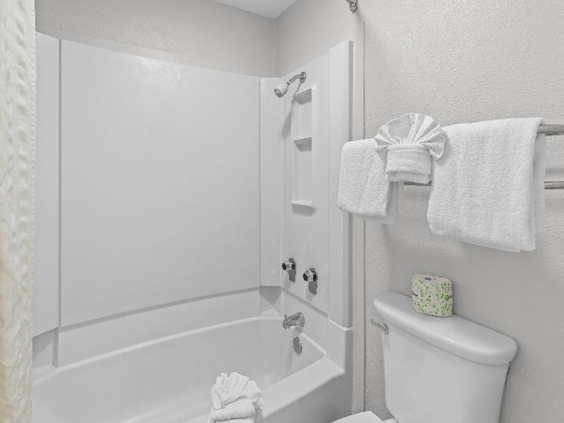 Americas Best Value Inn Austin University image