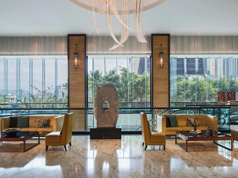 Renaissance Hong Kong Harbour View Hotel image