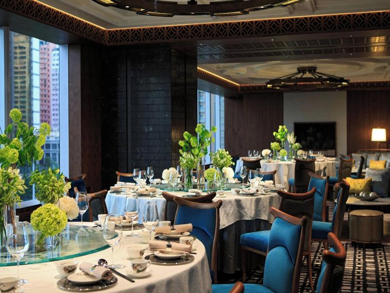 Renaissance Hong Kong Harbour View Hotel image
