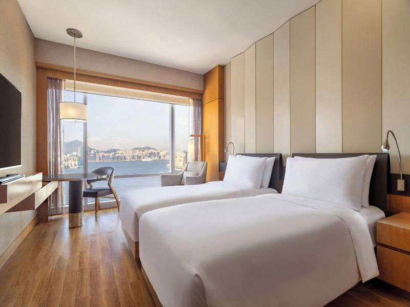 Renaissance Hong Kong Harbour View Hotel image