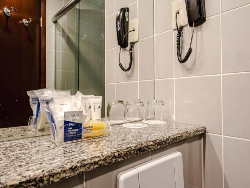 Blue Tree Premium Verbo Divino  Nacoes Unidas image