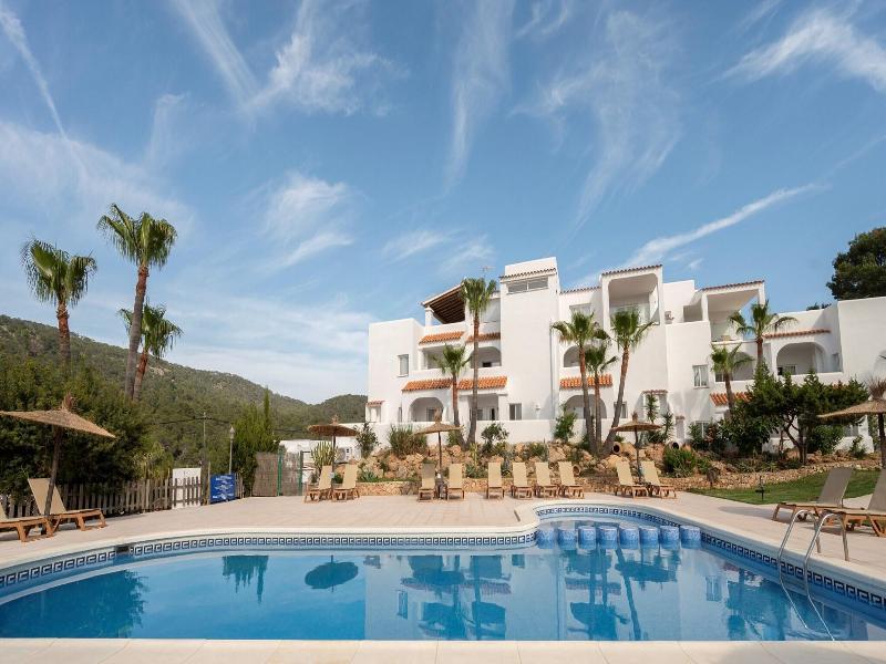 Apartamentos Blancosol