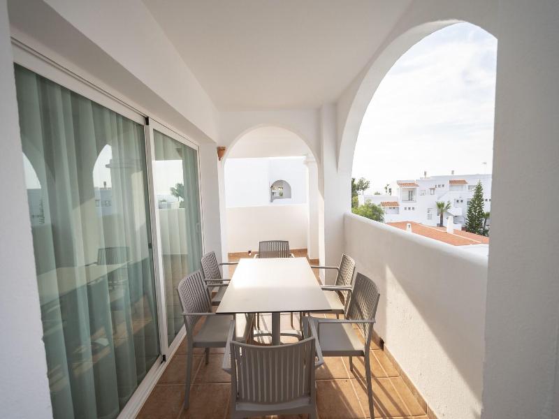 Apartamentos Blancosol